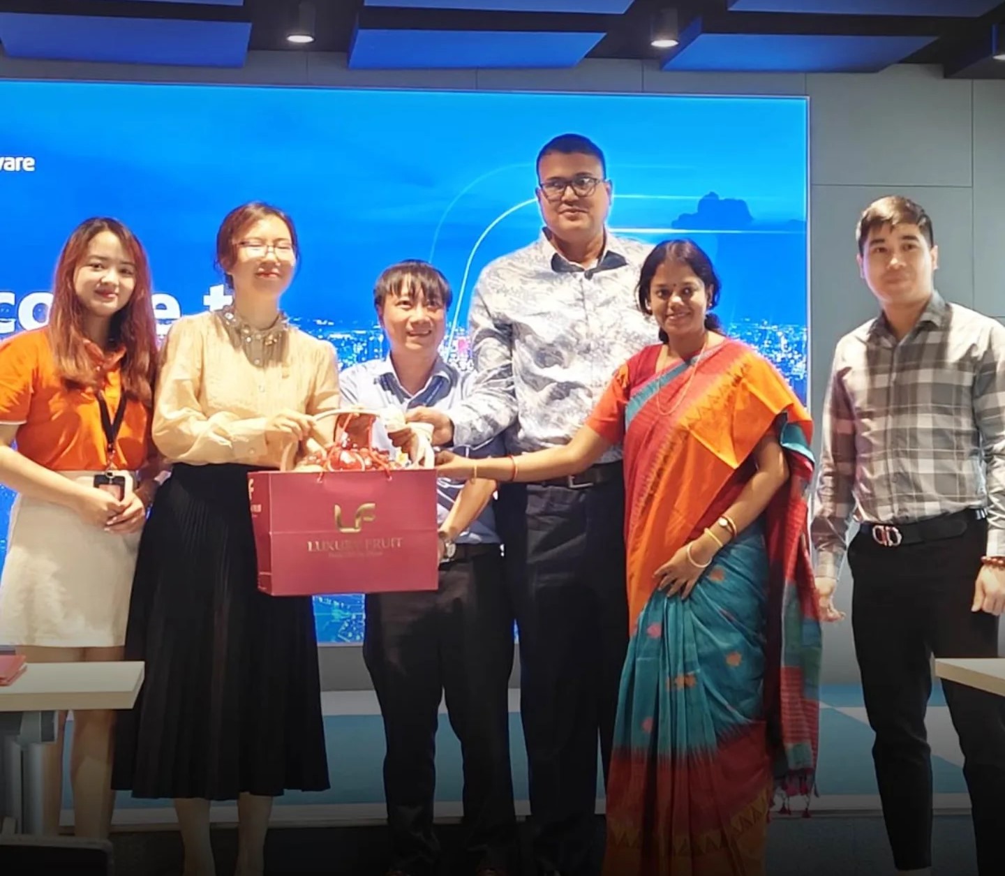 Indo-_Vietnam_Program_JIS_University_and_Hanoi_University