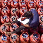 lpg-shortage-exposes-renewable-energy-gap-only-5-of-57-cbg-plants-take-off-amid-protests