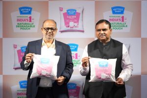 Mother Dairy Unveils India’s FIRST Naturally Degradable Milk Pouch in Soil