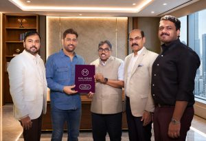 MS_Dhoni_joins_Malabar_Gold___Diamonds_as_the_Brand_Ambassador